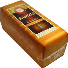 Сир Рікі Рамзес підкопчений 300г